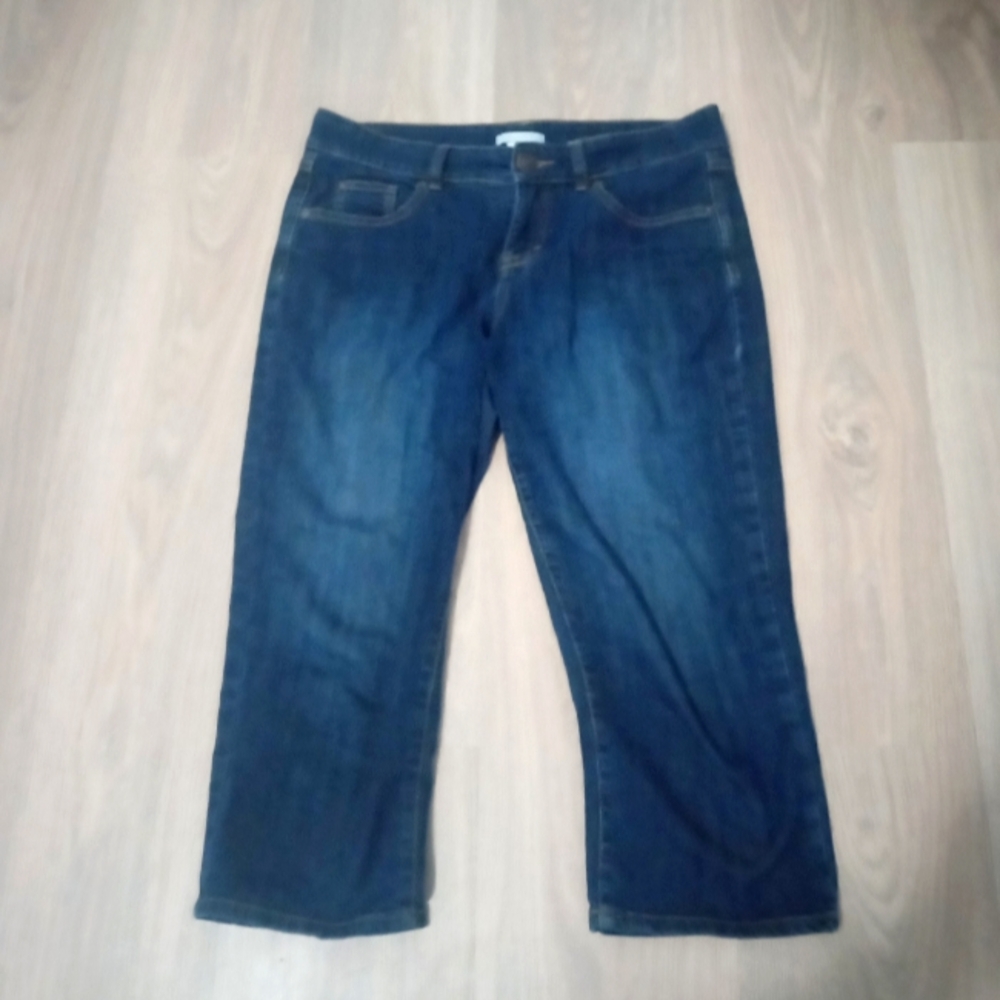 [2 For 1]Dark Blue Denim Capri Pants ☀️